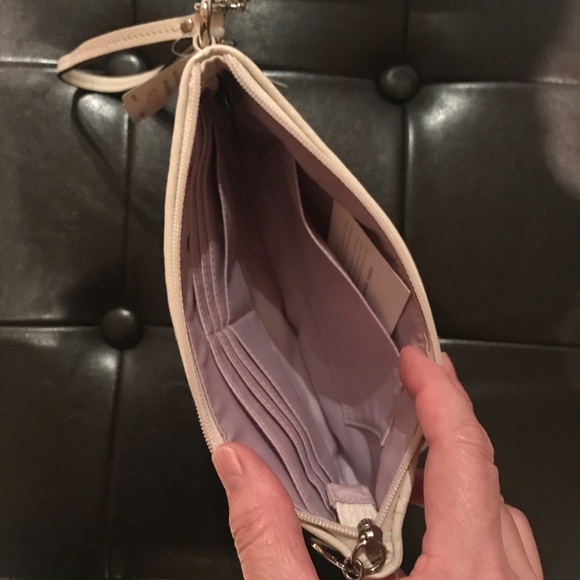 Coach Wristlet/Wallet - Picture 3 of 3